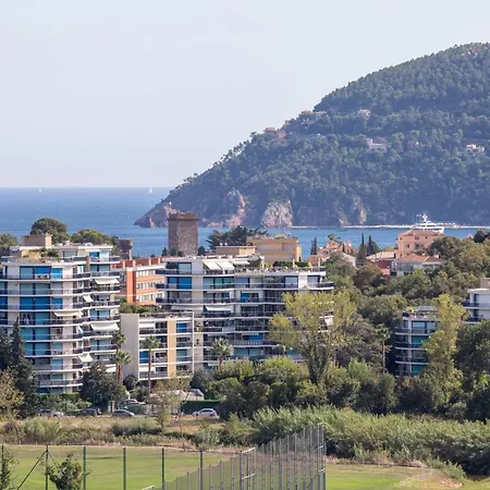 Cannes Marina Vue 아파트